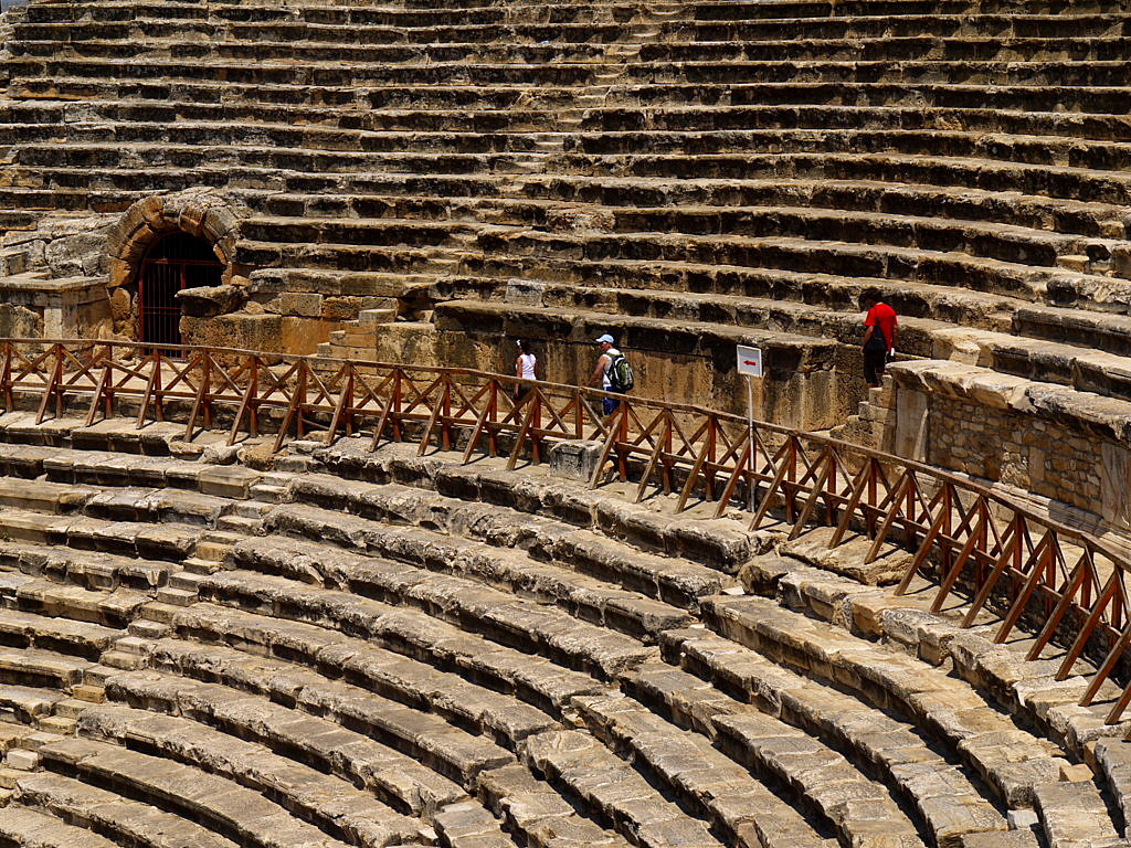 THE HIERAPOLIS ANCIENT CITY